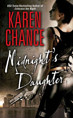 Cover image for Midnight's Daughter by Karen Chance.