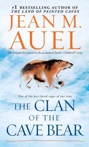 Cover image for The Clan of the Cave Bear by Jean M. Auel.