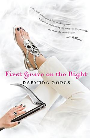 Cover image for First Grave on the Right by Darynda Jones.