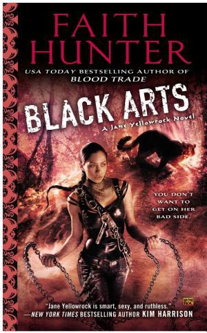 Cover image for Black Arts by Faith Hunter.