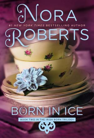 Cover image for Born in Ice by Nora Roberts.