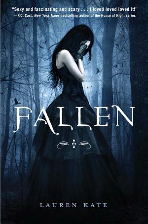 Cover image for Fallen by Lauren Kate.