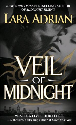 Cover image for Veil of Midnight by Lara Adrian.