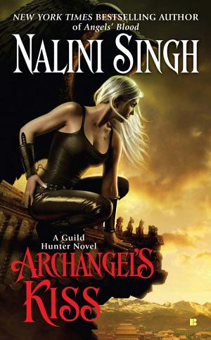 Cover image for Archangel's Kiss by Nalini Singh.